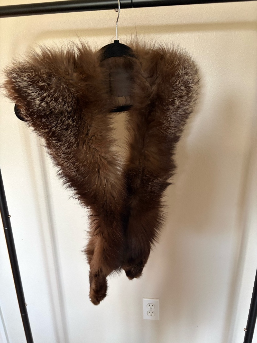 Luxurious Brown Fur Stole - Classic Wrap